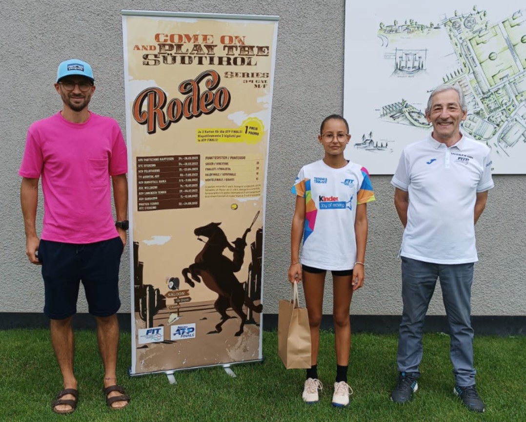 SIEGEREHRUNG HALBFINALISTIN/PREMIAZIONE SEMIFINALISTA WISTHALER CLARA